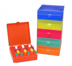 R1020-R, MTC BIO Storage Box, hinged lid, 100 x 1.5mL, Red (Case of 5) - CS - MTC Bio - POLYPROPYLENE - GENERAL LAB SUPPLIES - FREEZER BOXES